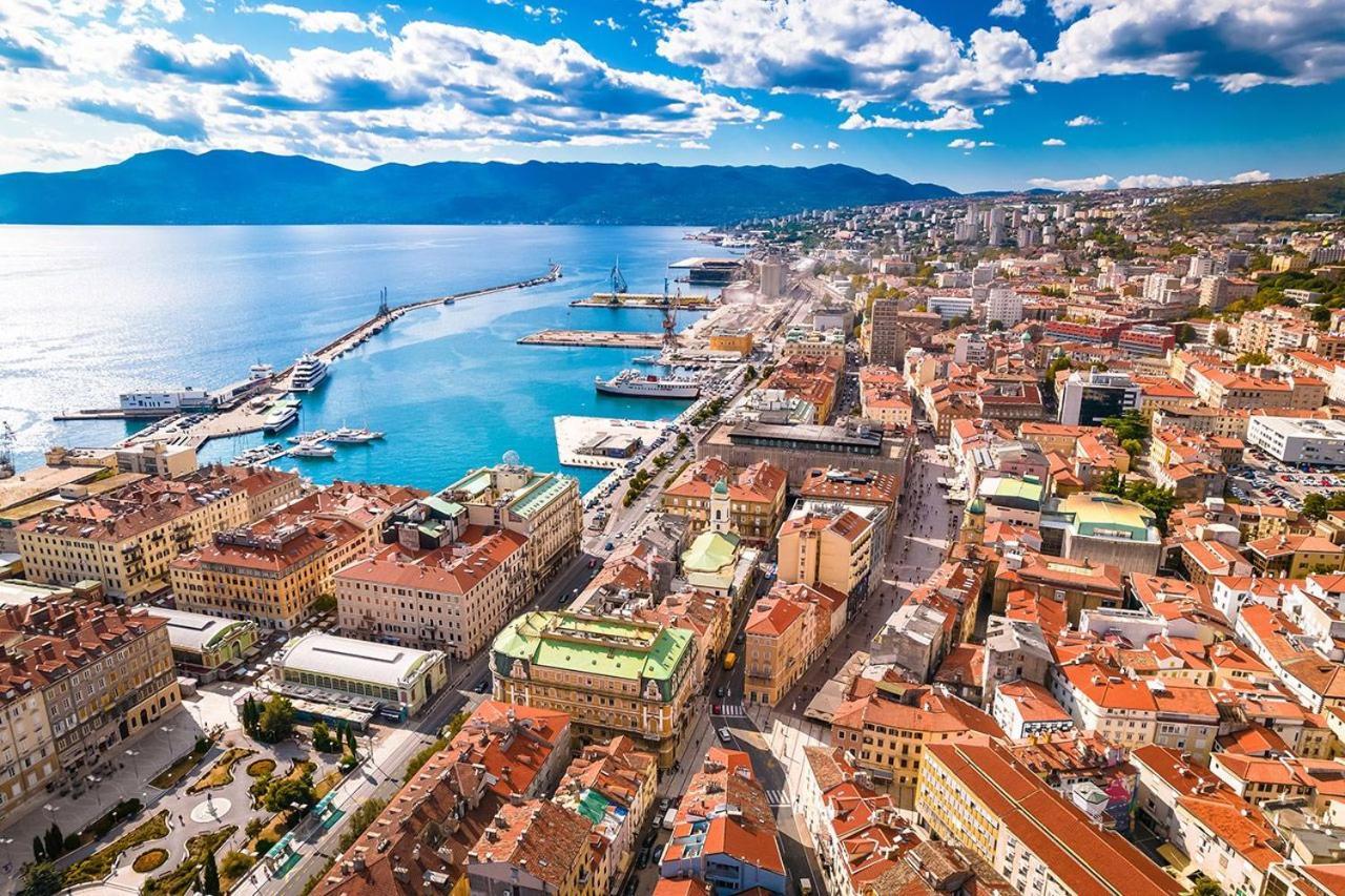 Apartment Sea Sun View Rijeka Bagian luar foto